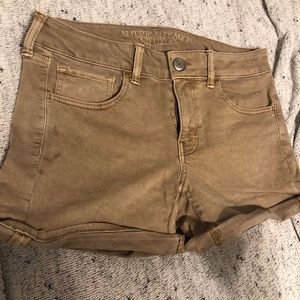 Beige American Eagle Midi Shorts